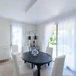Elegant In Les M Es With Garden וילה Les Mées