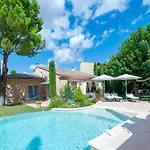 Elegant In Les M Es With Garden